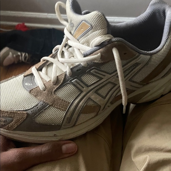 Asics Other - ASICS Men's Beige and Gray Athletic Shoes